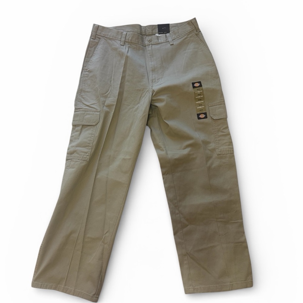 Dickies men's cargo pants in a beige,khaki, 36x30,NWT - Picture 7 of 12